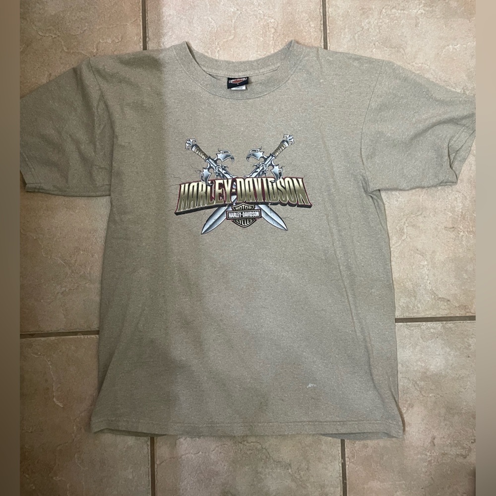 Vintage short sleeve Harley tee.